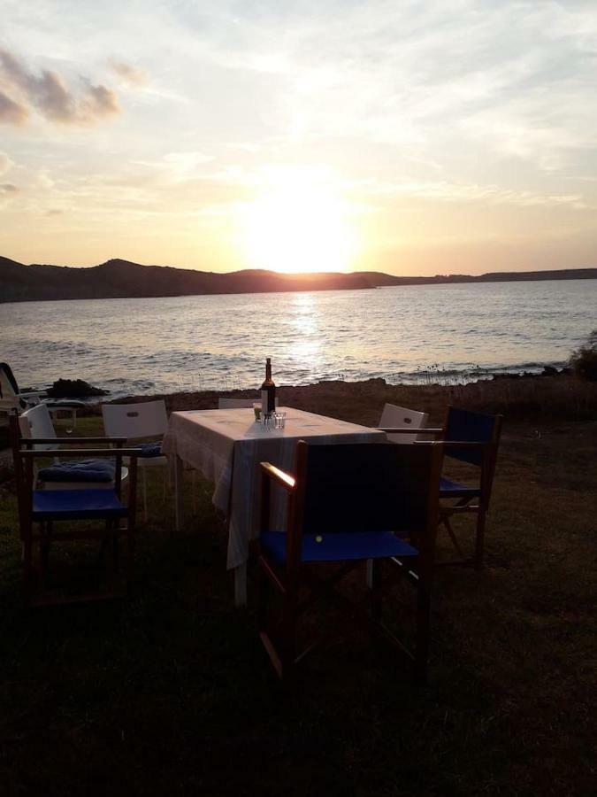 Apartamento Casa con jardin ,vistas al mar y atardecer en Playas de Fornells Es Mercadal Exterior foto